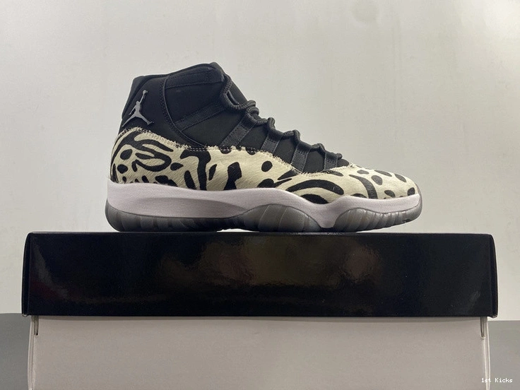 Air AR0715-010 Jordan 11 Animal Instinct 0212